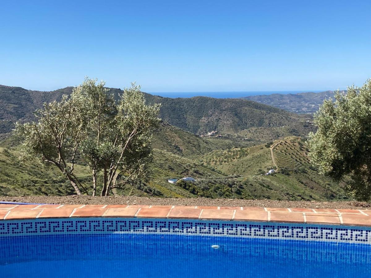 Casa Soleada Holiday Fully Private Villa Canillas de Aceituno المظهر الخارجي الصورة