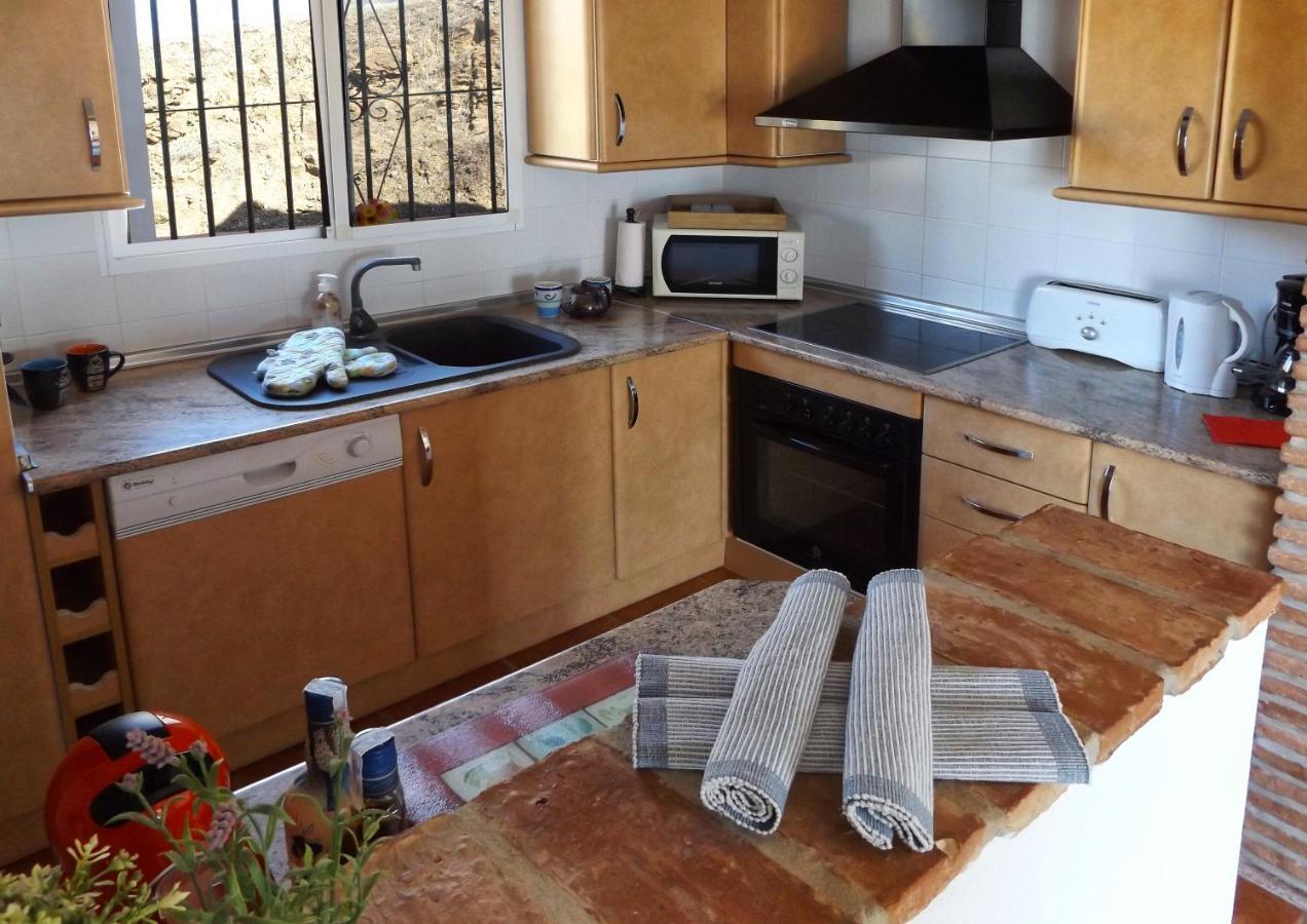 Casa Soleada Holiday Fully Private Villa Canillas de Aceituno المظهر الخارجي الصورة